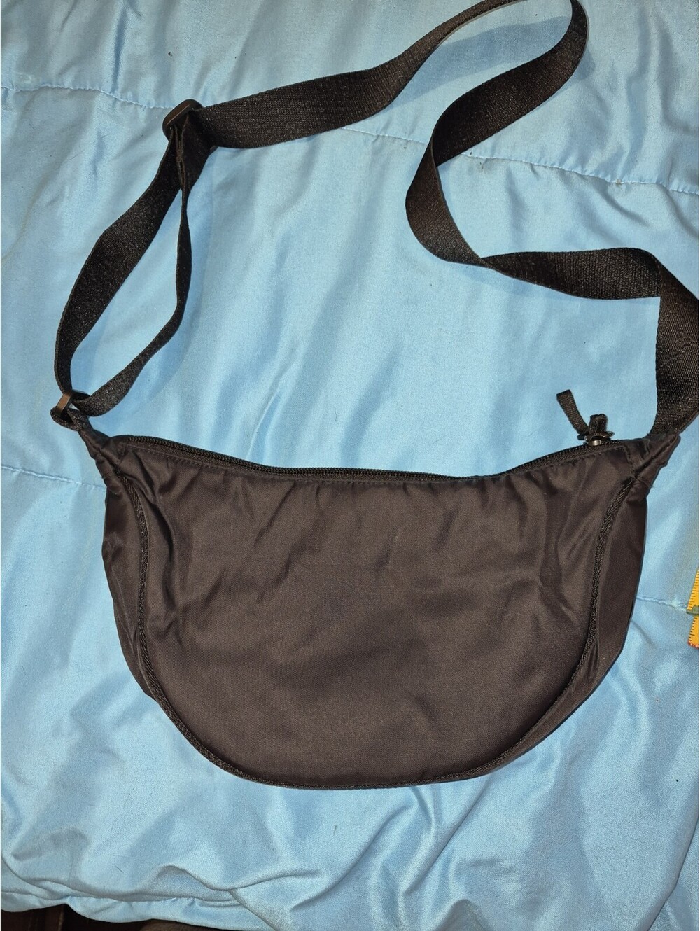 32 Degrees Unisex Crossbody Bag Adjustable Strap Black New with Tags